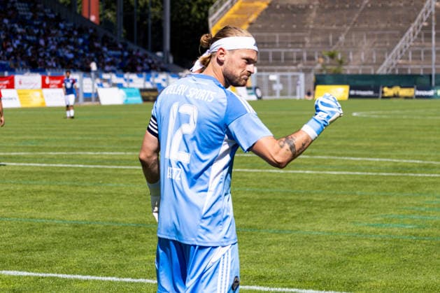 Krefeld, Germany, August 1, 2026: 2026-2027 preseason match between KFC Uerdingen 05 and Delay Sports Berlin. Pictured: Goalie Lukas Betz of Delay Sports at Grotenburg Stadium in North Rhine-Westphalia. Copyright: xFotostandx xGoertzx