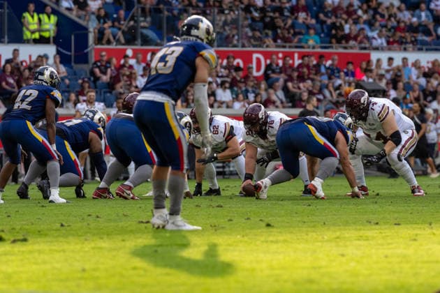 Lukas Jakobi Rhein Fire, 76 before the next play, GER Rhein Fire vs. Alpine Rams, American Football, AFLE, 2026 Season, August 1, 2026 GER Rhein Fire vs. Alpine Rams, American Football, AFLE, 2026 Season, August 1, 2026, Duisburg Copyright: xEibner-Pressefoto FabianxFriesex EP_FFE