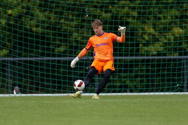 Friendly Match 26 vs. 27: VfL Osnabrück vs. SV Meppen on August 1, 2026, at Blau Weiss Schinkel in Osnabrück; Goalie Niklas Sauter (Osnabrück) in action MT