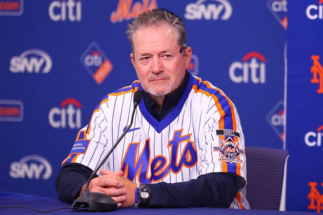 MLB, Baseball Herren, USA New York Mets press conference, PK, Pressekonferenz Former New York Mets player Roger McDowell speaks to the media during a press conference in the Shannon Forde Press Conference Room at Citi Field in Flushing, New York, on August 1, 2026. Members of the 1986 World Series champions team are being honored before the game. Flushing N.Y. United States  Copyright: xGordonxDonovanx originalFilename:donovan-mlbmiami260801_npxyL.jpg