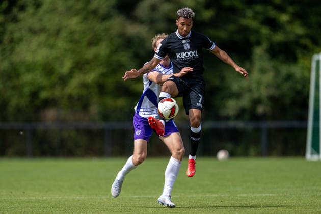 Friendly Match 26-27: VfL Osnabrück vs. SV Meppen on August 1, 2026, at Blau Weiss Schinkel in Osnabrück; Lukas Bornschein (Osnabrück) in a tackle against Oliver Schmitt (Meppen) MT