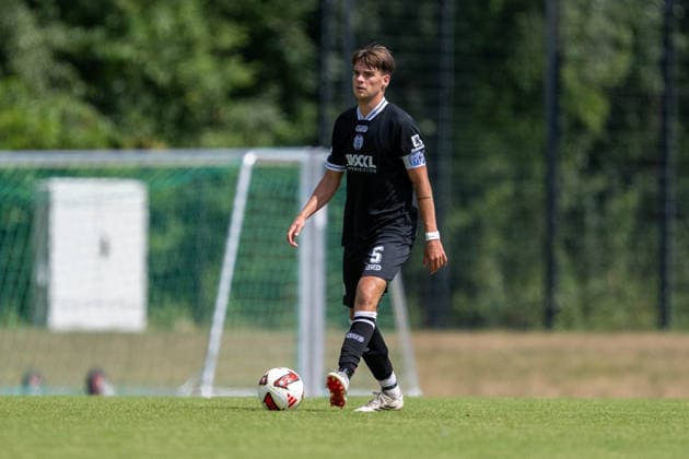 Friendly Match 26-27: VfL Osnabrück vs. SV Meppen on August 1, 2026, at Blau Weiss Schinkel in Osnabrück; Jonas Fedl (Meppen) in possession of the ball MT