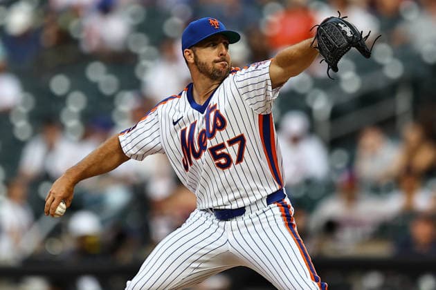 MLB, Baseball Herren, USA Miami Marlins Vs. New York Mets New York Mets relief pitcher Kevin Herget, number 57, throws during the ninth inning of a baseball game against the Miami Marlins at Citi Field in Flushing, New York, on August 1, 2026. Flushing N.Y. United States  Copyright: xGordonxDonovanx originalFilename:donovan-mlbmiami260801_npmj5.jpg