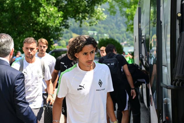 August 2, 2026 Rottach Egern Soccer, Men s, 2026–2027 season, Borussia Mönchengladbach training camp; arrival of the Gladbach team at the team hotel—here, Wael Mohya, Gladbach. DFL regulations prohibit any use of photographs as image sequences and or quasi-video. Am Birkenmoos Stadium, Bavaria, Germany