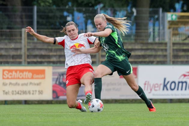 August 1, 2026, xgrfx, Women s Soccer Friendly Match, RB Leipzig vs. VfL Wolfsburg, v l Linea Saelen, VfL Wolfsburg, DFL, DFB. REGULATIONS PROHIBIT ANY USE OF PHOTOGRAPHS AS IMAGE SEQUENCES AND OR QUASI-VIDEO, Leipzig