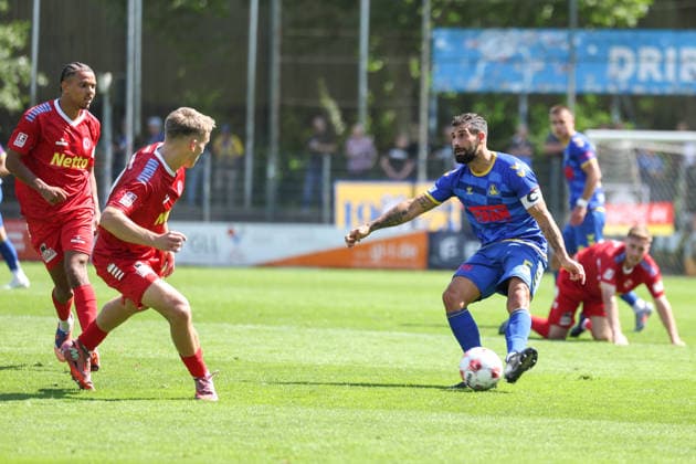 Soccer I Men s I 2026–2027 Season I Regionalliga Nord I Matchday 1 I Eintracht Norderstedt vs. SV Atlas Delmenhorst I August 2, 2026 Melvin Zimmer 11, FC Eintracht Norderstedt Ibrahim Temin 5, SV Atlas Delmenhorst Copyright: xLobeca RalfxHomburgx