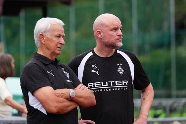 August 2, 2026, xydrx, soccer, training camp, Borussia Mönchengladbach, 2026–2027 season, Birkenmoos Stadium: Rainer Bonhof, President of Borussia Mönchengladbach, with Rouven Schroeder, Sporting Director of Borussia Mönchengladbach. DFB regulations prohibit any use of photographs as image sequences and or quasi-video. Copyright: HMBxMedia YannisxDreimann