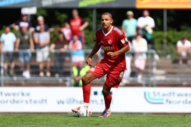 25 Josh Görtzen FC Eintracht Norderstedt Soccer I Men s Team I Regionalliga Nord I 2026–2027 Season I Matchday 1 I FC Eintracht Norderstedt vs. SV Atlas Delmenhorst I August 2, 2026 I Edmund Plambeck Stadium