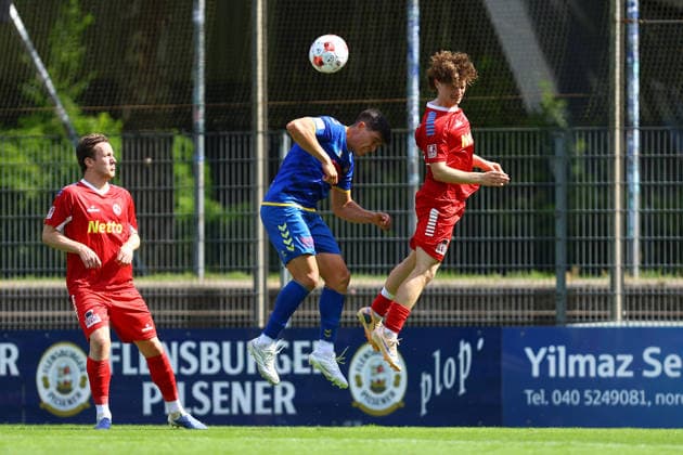 22 Leo Bera, FC Eintracht Norderstedt, 33 Amin Muja SV Atlas Delmenhorst Men s Soccer I Regionalliga Nord I 2026–2027 Season I Matchday 1 I FC Eintracht Norderstedt vs. SV Atlas Delmenhorst I August 2, 2026 I Edmund Plambeck Stadium