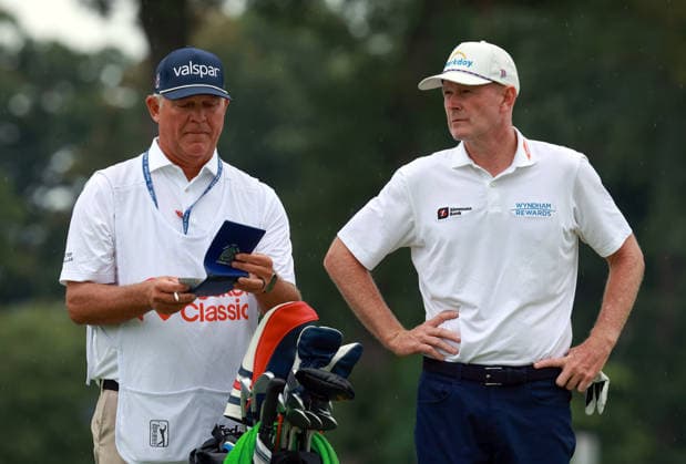 Rocket Mortgage 2026 DETROIT, MICHIGAN - August 2: Brandt Snedeker of Tennessee looks from the 5th tee during the final round of the Rocket Classic 2026 at the Detroit Golf Club in Detroit, Michigan, USA, August 2, 2026. Detoit Michian United States  Copyright: xAmyxLemusx originalFilename:lemus-rocketmo260802_np1P0.jpg