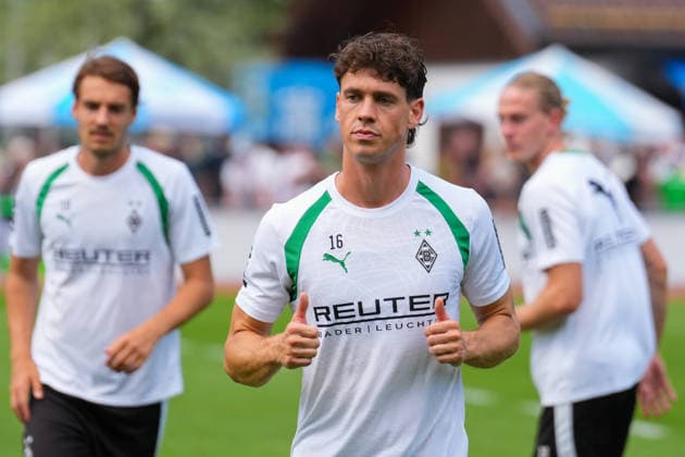 August 2, 2026, xydrx, soccer, training camp, Borussia Mönchengladbach, 2026–2027 season, Stadion am Birkenmoos, Philipp Sander, Borussia Mönchengladbach, 16. DFB regulations prohibit any use of photographs as image sequences and or quasi-video. Copyright: HMBxMedia YannisxDreimann