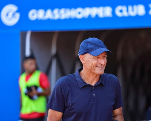 August 2, 2026, Soccer, Brack Super League 2026–27, Matchday 2, Grasshopper Club Zurich vs. FC Lugano, Letzigrund Stadium, Zurich, Switzerland. Peter Zeidler, coach of GC Zurich, in good spirits at kickoff. Photo by Urs Ottiger, Zurich, Letzigrund Stadium, Zurich, Switzerland
