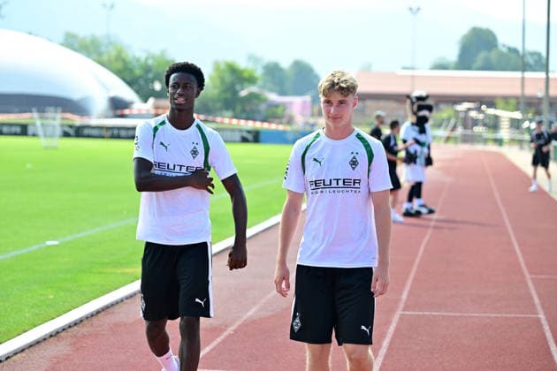 August 2, 2026 Rottach Egern Soccer, Men s, 2026–2027 season, Borussia Mönchengladbach training camp: from left, Dillon Berko (Gladbach), Edin Biber (Gladbach). DFL regulations prohibit any use of photographs as image sequences and or quasi-video. Am Birkenmoos Stadium, Bavaria, Germany