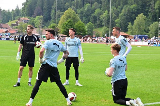August 2, 2026 Rottach Egern Soccer, Men s, 2026–2027 Season, Borussia Mönchengladbach Training Camp The goalkeeper team (from left): Andre Wachter, goalkeeper coach for Gladbach; Tobias Sippel, goalkeeper for Gladbach; Goalkeeper Jan Olschowsky (Gladbach), Goalkeeper Moritz Nicolas (Gladbach), Goalkeeper Daniel Batz (Gladbach). DFL regulations prohibit any use of photographs as image sequences and or quasi-video. Am Birkenmoos Stadium, Bavaria, Germany