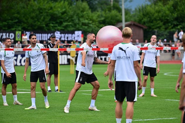 August 2, 2026 Rottach Egern Soccer, Men s, 2026–2027 season, Borussia Mönchengladbach training camp—fun session with the Pilates ball, here with Tim Kleindienst. Gladbach. DFL regulations prohibit any use of photographs as image sequences and or quasi-video. Am Birkenmoos Stadium, Bavaria, Germany