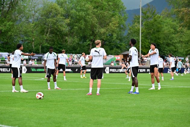 August 2, 2026 Rottach Egern Soccer, Men s, 2026–2027 Season, Borussia Mönchengladbach Training Camp (from left): Mathieu Nguefack (Gladbach), Iaia Manco Danfa (Gladbach), Edin Biber (Gladbach), Dillon Berko (Gladbach), Tyler Meiser (Gladbach). DFL regulations prohibit any use of photographs as image sequences and or quasi-video. Am Birkenmoos Stadium, Bavaria, Germany