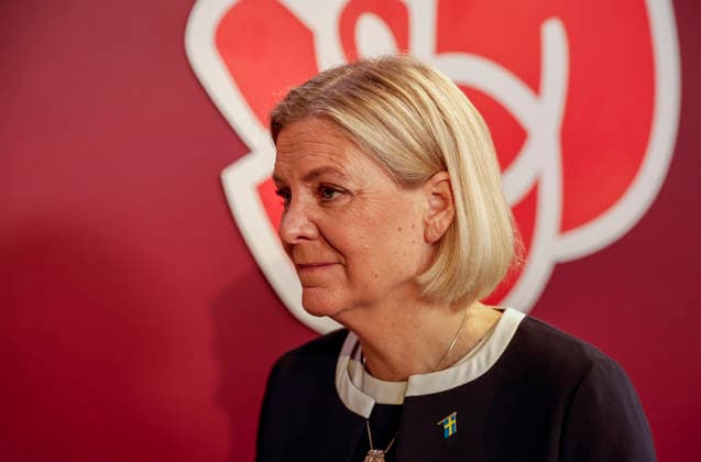 STOCKHOLM, SWEDEN 20260803 Social Democratic Party Chair Magdalena Andersson (S) and Mikael Damberg (S) kick off their election campaign with a press conference on Sveavägen in Stockholm STOCKHOLM SWEDEN x11700x  Copyright: xMagnusxGrimstedt TTx MAGDALENA ANDERSSON (S) PA VALTURNE