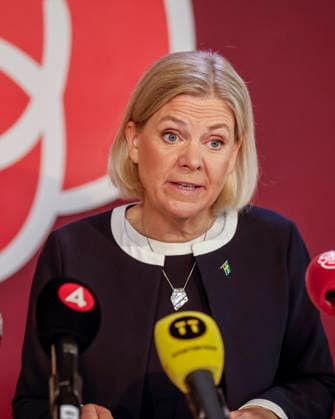 STOCKHOLM, SWEDEN 20260803 Social Democratic Party Chair Magdalena Andersson (S) and Mikael Damberg (S) kick off their election campaign with a press conference on Sveavägen in Stockholm STOCKHOLM SWEDEN x11700x  Copyright: xMagnusxGrimstedt TTx MAGDALENA ANDERSSON (S) PA VALTURNE