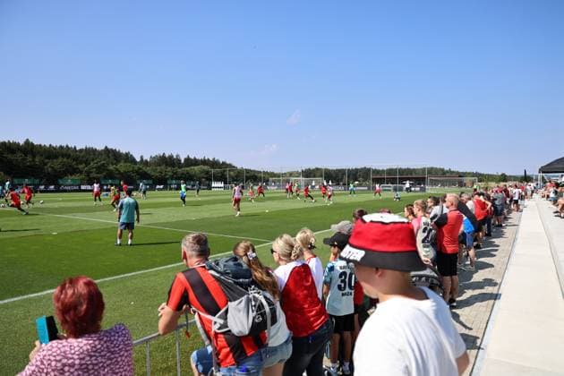 GER, Bayer 04 Leverkusen Training Camp in Blankenhain, August 3, 2026, Blankenhain, GER, 2026–2027 Season, Bundesliga 1, Bayer 04 Leverkusen Training Camp in Pictures: Many Fans Attended the Open Practice. DFL regulations prohibit any use of photographs as image sequences and or quasi-video.