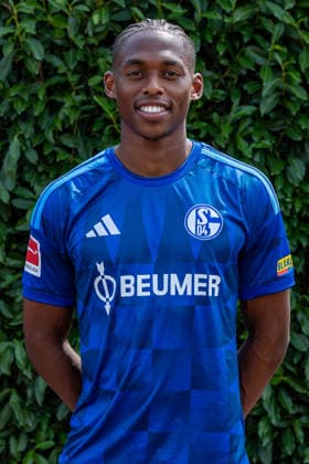 August 3, 2026, Photo shoot for the 2026–2027 season at FC Schalke 04, Bundesliga 1, , Junior Adamu, FC Schalke 04, Gelsenkirchen, Veltins Arena, North Rhine-Westphalia, Germany, xRHR, PHOTO DEx Copyright: DennisxEwert RHR-FOTOx RHR-FOTO DE