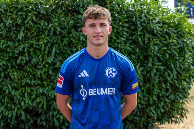 August 3, 2026, 2026–2027 photo shoot at FC Schalke 04, Bundesliga 1, , Vitalie Becker, FC Schalke 04, Gelsenkirchen, Veltins Arena, North Rhine-Westphalia, Germany, xRHR, PHOTO DEx Copyright: DennisxEwert RHR-FOTOx RHR-FOTO DE