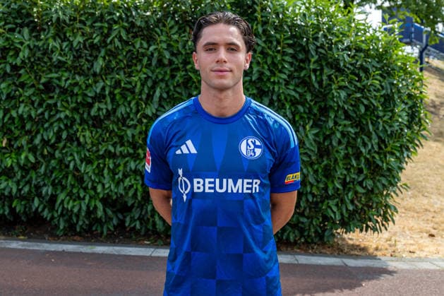 August 3, 2026, Photo shoot for the 2026–2027 season at FC Schalke 04, Bundesliga 1, , Soufiane El Faouzi, FC Schalke 04, Gelsenkirchen, Veltins Arena, North Rhine-Westphalia, Germany, xRHR, PHOTO, DEx Copyright: DennisxEwert RHR-FOTOx RHR-FOTO DE