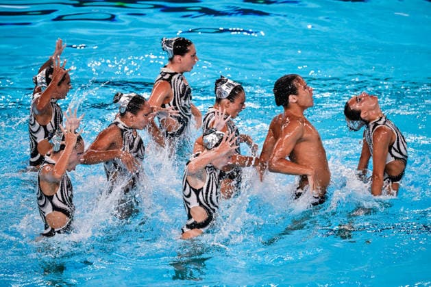 Athletes of team Greece compete in the Artistic Swimming Team Free Final during the European Aquatics Championships at the Olympic Aquatic Center in Paris (France), August 3, 2026. Andrea Masini Deepbluemedia Insidefoto
