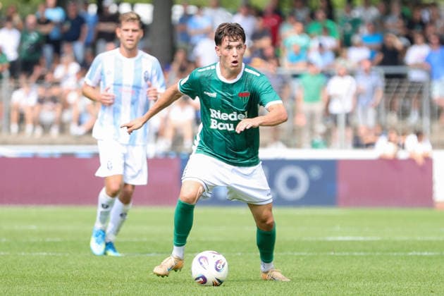 August 1, 2026, Men s Soccer, 2026–2027 Season, Bavarian Regional League, Matchday 2: 1 FC Schweinfurt 1905 vs. TSV 1860 Munich; Lukas Mrozek of FC Schweinfurt 05, 06 with the ball at the Schweinfurt Riedel Bau Arena in the Sachs Stadium, Bavaria, Lower Franconia, Germany
