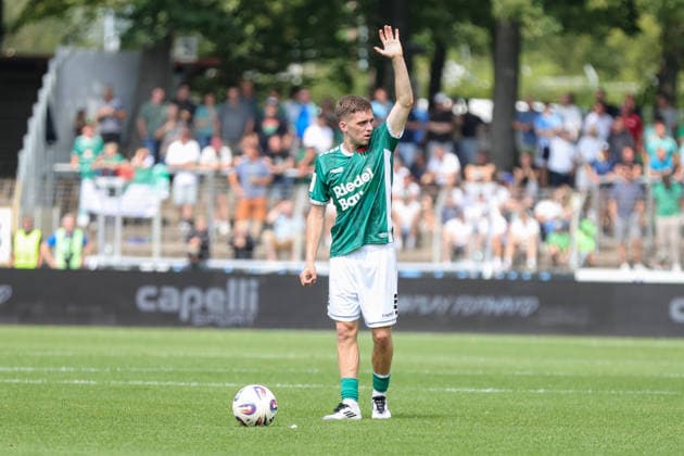 August 1, 2026, Men s Soccer, 2026–2027 Season, Bavarian Regional League, Matchday 2: 1 FC Schweinfurt 1905 vs. TSV 1860 Munich – Philipp Hack (FC Schweinfurt 05), 07 on a free kick, still image from the Schweinfurt Riedel Bau Arena at the Sachs Stadio, Bavaria, Lower Franconia, Germany