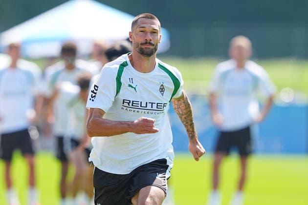 August 4, 2026, xydrx, soccer, training camp, Borussia Mönchengladbach, 2026–2027 season, Stadion am Birkenmoos, Tim Kleindienst, Borussia Mönchengladbach, 11 DFB regulations prohibit any use of photographs as image sequences and or quasi-video Copyright: HMBxMedia YannisxDreimann