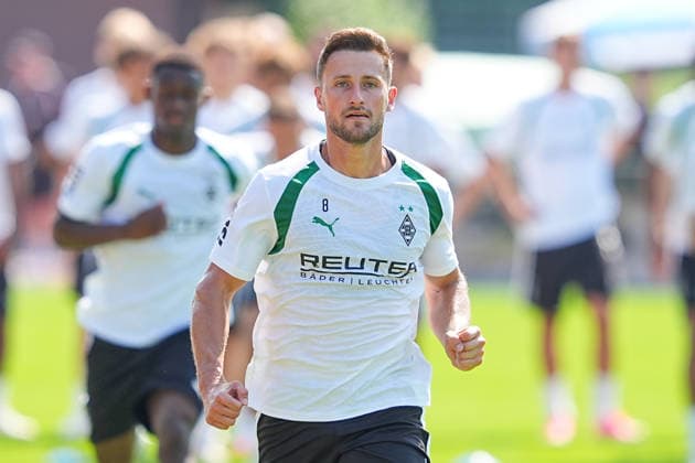 August 4, 2026, xydrx, soccer, training camp, Borussia Mönchengladbach, 2026–2027 season, Stadion am Birkenmoos, Enzo Leopold, Borussia Mönchengladbach, 8. DFB regulations prohibit any use of photographs as image sequences and or quasi-video Copyright: HMBxMedia YannisxDreimann