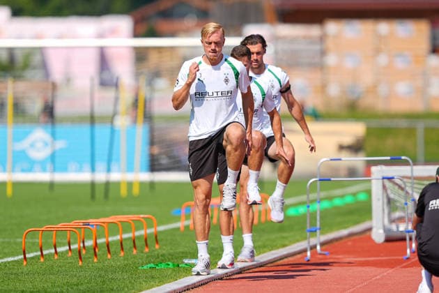 August 4, 2026, xydrx, soccer, training camp, Borussia Mönchengladbach, 2026–2027 season, Birkenmoos Stadium, Isac Lidberg, Borussia Mönchengladbach, 3 Enzo Leopold, Borussia Mönchengladbach, 8 Joe Scally, Borussia Mönchengladbach, 29 DFB regulations prohibit any use of photographs as image sequences and or quasi-video Copyright: HMBxMedia YannisxDreimann