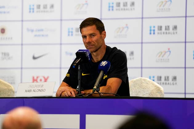 HONGKONG-SOCCER FOOTBALL-FEST Xabi Alonso, a coach of Chelsea Football Club at Pre-Match press conference, PK, Pressekonferenz at Kai Tan Stadium during the Hong Kong Football Festival 2026 in Hong Kong, August 4, 2026. NEXPHER Vernon Yuen HONG KONG