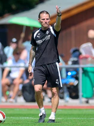 Borussia Mönchengladbach coach Eugen Polanski gestures during the Borussia Mönchengladbach training camp, Birkenmoos Stadium on August 4, 2026, in Rottach-Egern, Germany. Photo by Marco Steinbrenner, DeFodi Images. Coach Eugen Polanski of Borussia Mönchengladbach gestures during the Borussia Mönchengladbach training camp at Birkenmoos Stadium on August 4, 2026 in Rottach-Egern, Germany. Photo by Marco Steinbrenner, DeFodi Images. Photo by Marco Steinbrenner, DeFodi Images