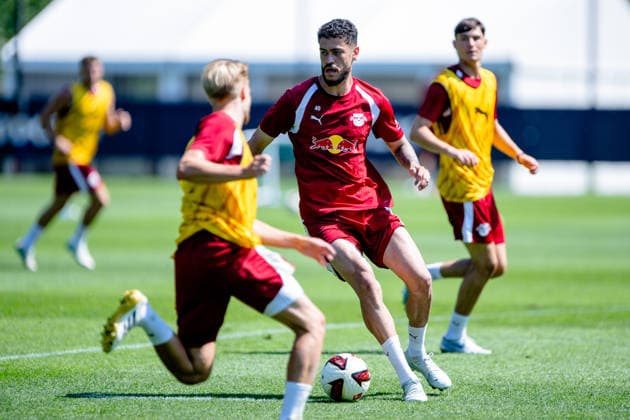 Romulo RB Leipzig, 40 on the ball, RB Leipzig, soccer, training camp in Austria, preseason, 2026–2027 season, GER, August 4, 2026, Eibner Press Photo: Andreas Ulmer, RB Leipzig, soccer, training camp in Austria, preseason, 2026–2027 season, GER, August 4, 2026, Copyright: xEibner-Pressefoto AndreasxUlmerx EP_AUR