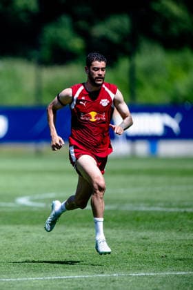 Romulo RB Leipzig, 40 during a sprint, RB Leipzig, soccer, training camp in Austria, preseason, 2026–2027 season, GER, August 4, 2026, Eibner Press Photo: Andreas Ulmer, RB Leipzig, soccer, training camp in Austria, preseason, 2026–2027 season, GER, August 4, 2026, Copyright: xEibner-Pressefoto AndreasxUlmerx EP_AUR