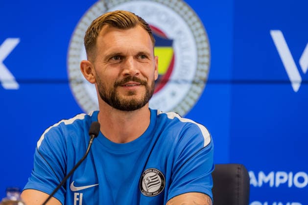 SOCCER - UEFA CL, Fenerbahce vs Sturm ISTANBUL,TURKEY,04.AUG.26 - SOCCER - UEFA Champions League, qualification, Fenerbahce Istanbul vs Sturm Graz, preview, press conference, PK, Pressekonferenz Sturm. Image shows head coach Fabio Ingolitsch (Sturm).  GEPAxpictures xMatthiasxTrinkl