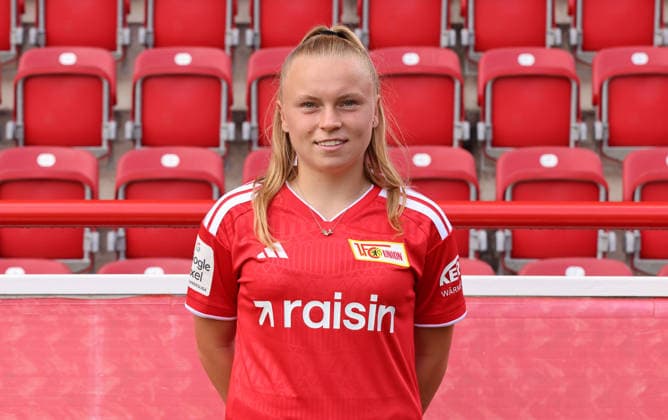 Leni Hof 1 FC Union Berlin FCU Soccer 1 BL Bundesliga Women s League Portrait Session 2026–2027 Season Headshot, Portrait, Introduction, Presentation, Press Event, GER 04 08 2026