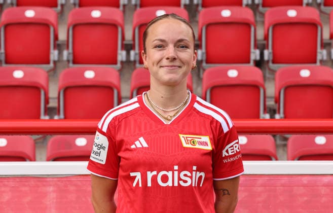 Lisa Heiseler 1 FC Union Berlin FCU Soccer 1 BL Women s Bundesliga Women s Team Photo Shoot 2026–2027 Season Headshot, Portrait, Introduction, Presentation, Press Event, GER 04 08 2026
