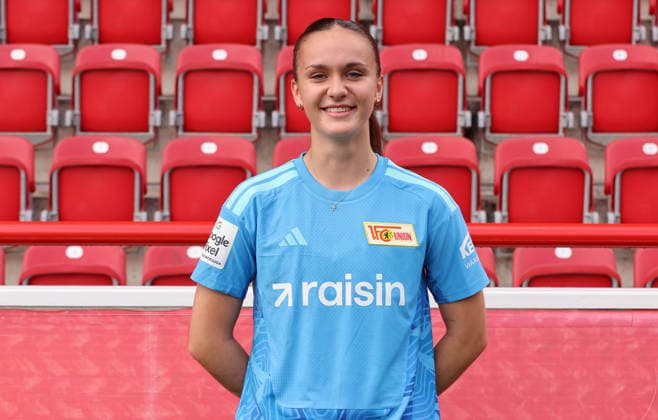 Goalkeeper Nelly Smolarczyk 1 FC Union Berlin FCU Soccer 1 BL Women s Bundesliga Women s Team Photo Shoot 2026–2027 Season Headshot, Portrait, Introduction, Presentation, Press Event, GER 04 08 2026