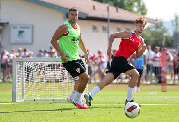 August 4, 2026, Germany, Grassau, Bundesliga, 2026–2027 season, VfB Stuttgart training camp, from left: Ermedin Demirovic, Lazar Jovanovic