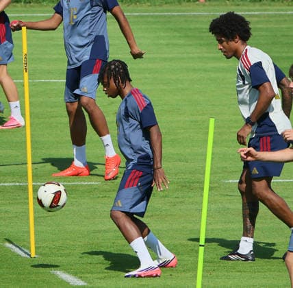 August 4, 2026, FC Bayern Munich, Training, Saebenerstrasse, Munich, Soccer, Sports, Pictured: Wisdom Mike (FC Bayern Munich) vs. Dante (FCBII)