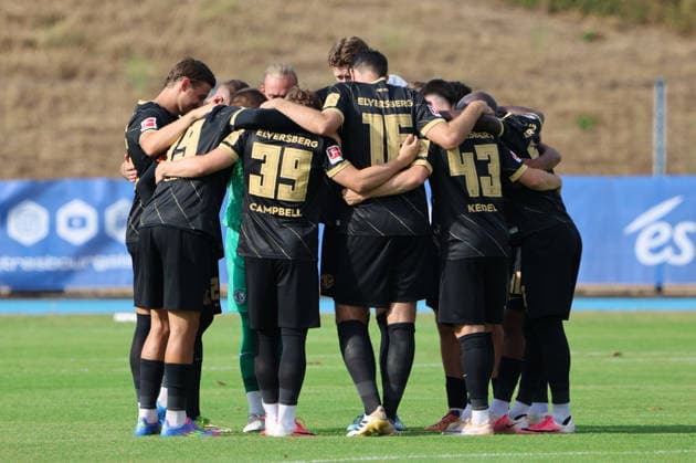 August 4, 2026, Soccer, Men s, Friendly, 2026–2027 Season, Racing Strasbourg vs. SV 07 Elversberg, The SV 07 Elversberg Team, Haguenau, Parc des Sports de Haguenau, Grand Est, France, FRA Copyright: xSebastianxBachx