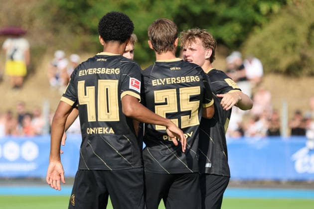 August 4, 2026, Soccer, Men s, Friendly Match, 2026–2027 Season, Racing Strasbourg vs. SV 07 Elversberg, Goal celebration after the 0–1, Goal scorer: Francis Onyeka, SV 07 Elversberg, Haguenau, Parc des Sports de Haguenau, Grand Est, France, FRA Copyright: xSebastianxBachx