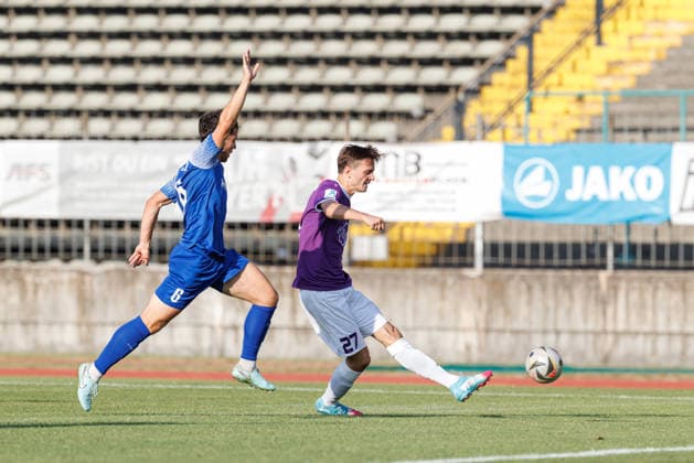 Michael Schäfer, 27, TSV Schwaben Augsburg, during the match between TSV Schwaben Augsburg and FV Illertissen, soccer, men s, Toto Cup, 2026–2027, Matchday 1 on August 4, 2026, in Augsburg, Rosenaustadion, Bavaria, Germany