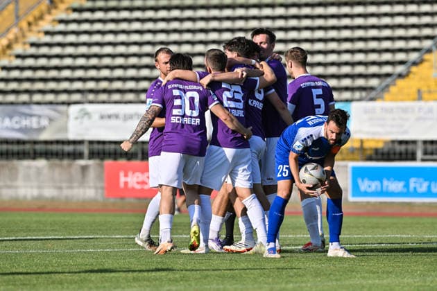 Bavarian State Cup: TSV Schwaben Augsburg vs. FV Illertissen, August 4, 2026, AUGSBURG, GERMANY August 5 The home team celebrates after Michael SCHÄFER scores the 1–0 goal for TSV Schwaben Augsburg 27 Goal Scorer Joy Happy during the match in the second round of the Bavarian State Cup between TSV Schwaben Augsburg and FV Illertissen at the Rosenaustadion Copyright: xBEAUTIFULxSPORTS Goldbergx
