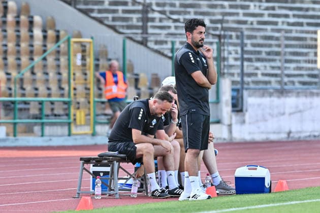 Bavarian State Cup: TSV Schwaben Augsburg vs. FV Illertissen, August 4, 2026, AUGSBURG, GERMANY August 5. Pictured: Walid KHALED, coach of FV Illertissen. Isolated photo taken during the second-round match of the Bavarian Association Cup between TSV Schwaben Augsburg and FV Illertissen at the Rosenaustadion. Copyright: xBEAUTIFULxSPORTS Goldbergx