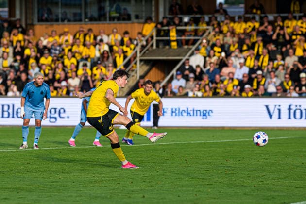 August 4, 2026: Elliot Stroud of Mjällby takes a penalty kick during the Champions League soccer qualifying match between Mjällby and Slovan Bratislava on August 4, 2026 in Hällevik. Photo by Christoffer Borg Mattisson, BILDBYRAN COP 261 CB0545 soccer football UEFA Champions League Mjällby Slovan Bratislava bbeng  Copyright: CHRISTOFFERxBORGxMATTISSON BB260804CB097