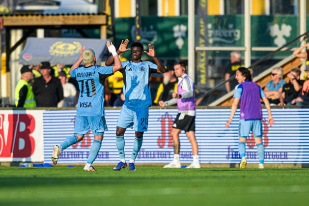 August 4, 2026: Cristian Martinez and Suleiman Camara Sanneh of Slovan Bratislava celebrate after the 1-1 draw during the Champions League soccer qualifying match between Mjällby and Slovan Bratislava on August 4, 2026 in Hällevik. Photo by Christoffer Borg Mattisson, BILDBYRAN COP 261 CB0545 soccer football UEFA Champions League Mjällby Slovan Bratislava bbeng  Copyright: CHRISTOFFERxBORGxMATTISSON BB260804CB109