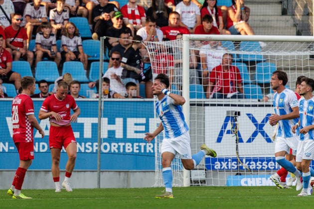 August 4, 2026, GER, Regionalliga North East, Matchday 3, 2026–2027 season, Chemnitz, Chemnitzer FC vs. FSV Zwickau. Jonas Marx of Chemnitzer FC 19 celebrates after the 2–0 win at Chemnitz Eins Stadium on Gellertstraße, Saxony, Germany Copyright: xnordphotoxGmbHx xTrienitzx